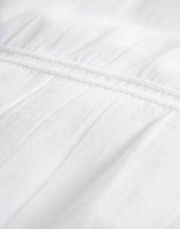 zinnia_duvet_cover_white_102784_204_lr_d2_p Essenza Zinnia wit hotel chique katoen satijn dekbedovertrek met lijnstructuur